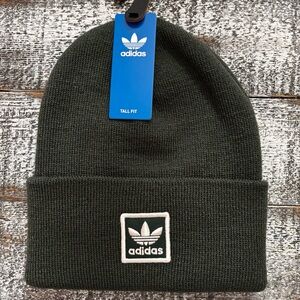 ADIDAS UNISEX ORIGINALS TALL UTILITY BEANIE MINERAL GREEN/WHITE NEW